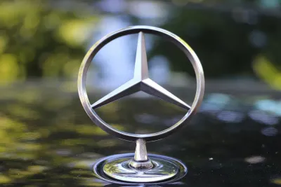 Polygon: Mercedes-Benz verwendet Blockchain zum Datenaustausch