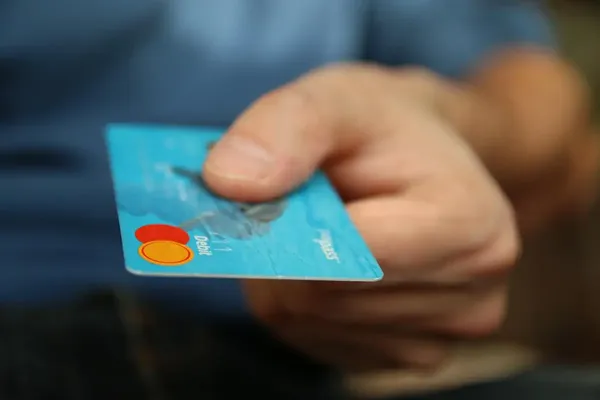 Edge Card: Krypto-Kreditkarte ohne KYC endlich Realität!
